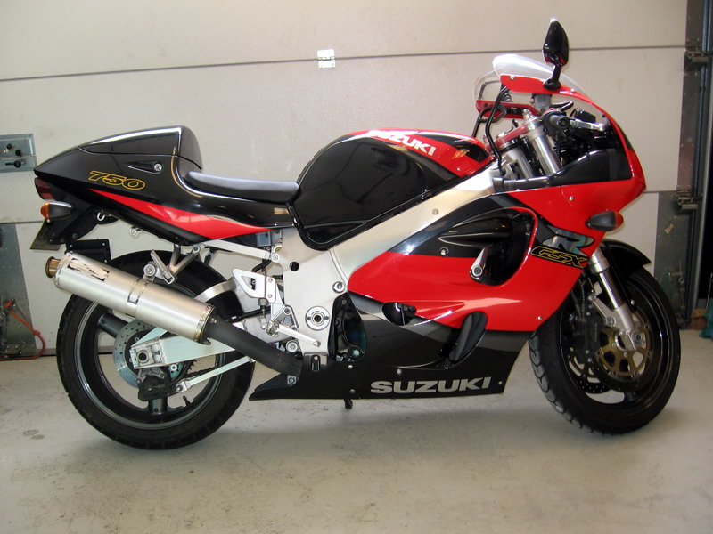 suzuki-gsxr750-1999-1.jpg