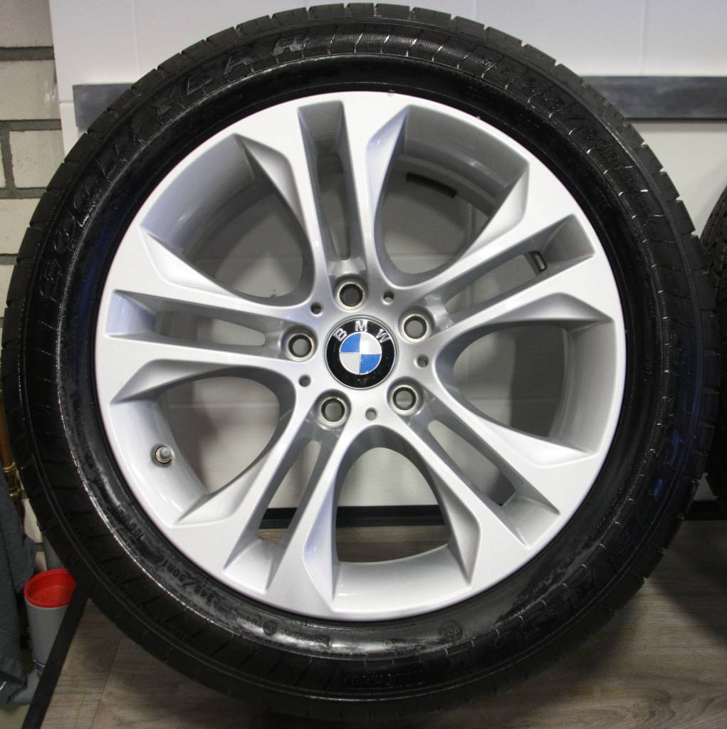 bmw-bmw-x3-x4-f25-f26-18-inch-velgen-605-zomerband.jpg