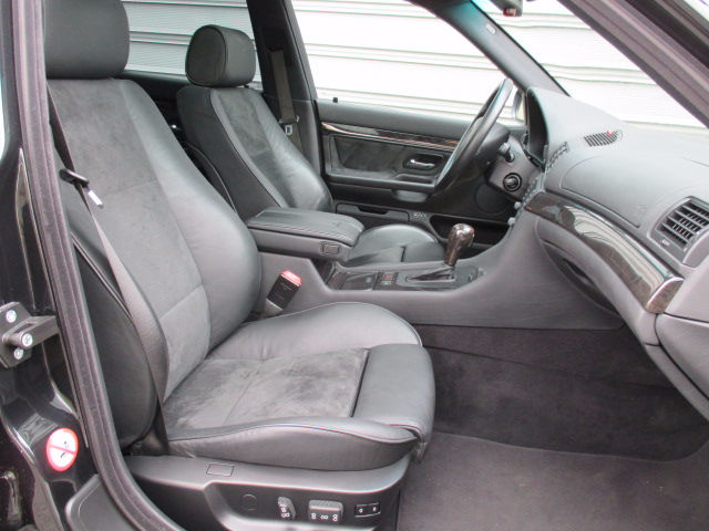 bmw 735i-3.jpg