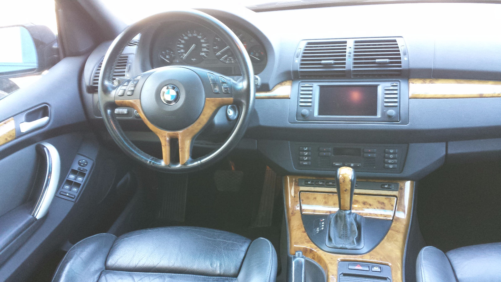 BMW X5-3.jpg