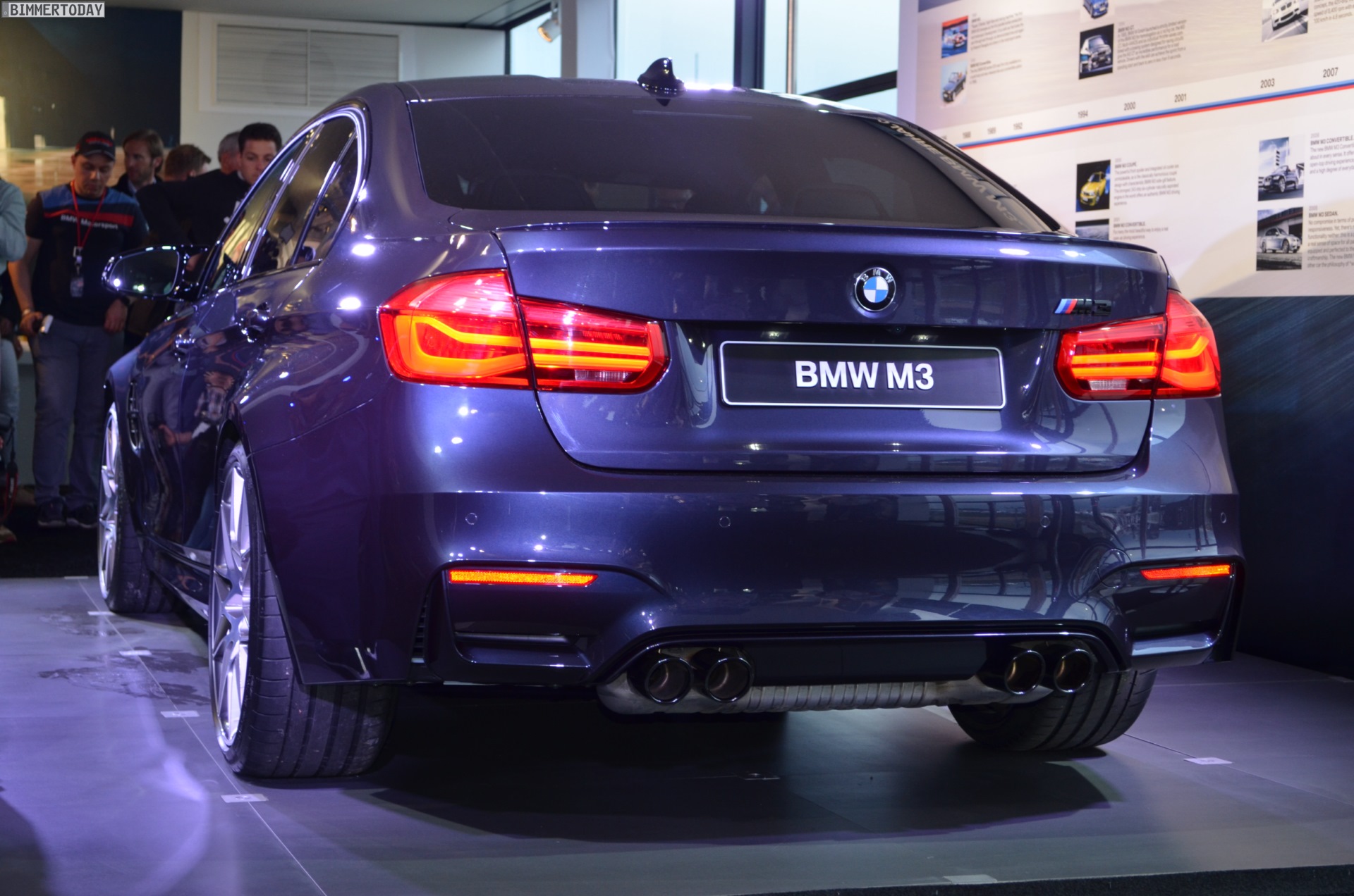 30-Jahre-BMW-M3-Macao-Blau-Live-Fotos-M-Night-06.jpg