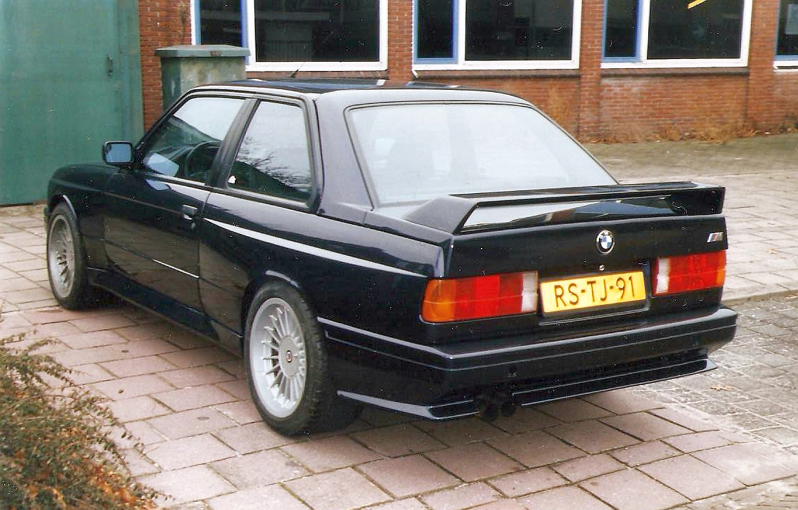 Alpina B6S repl Macao Blue metall -1.jpg