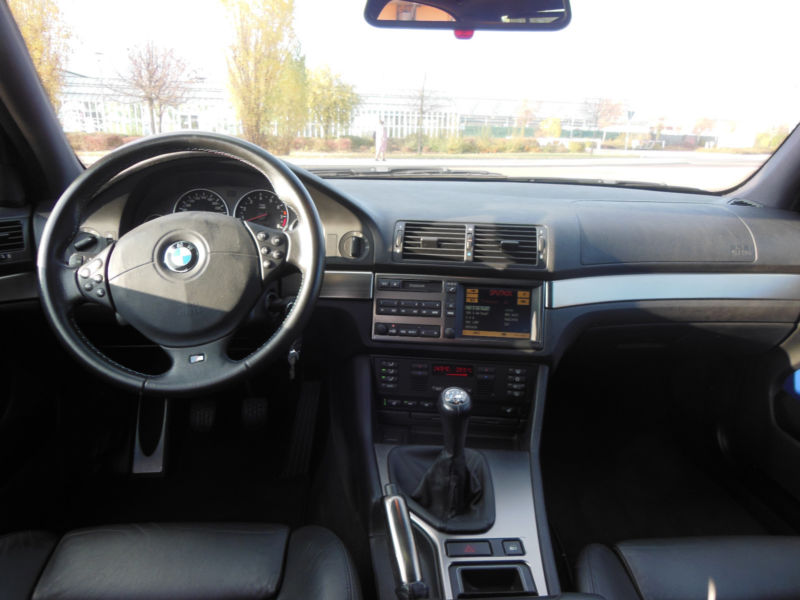 BMW M5.4.jpg