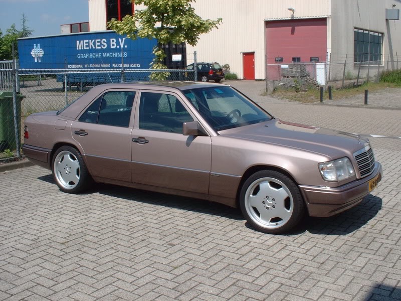 E280