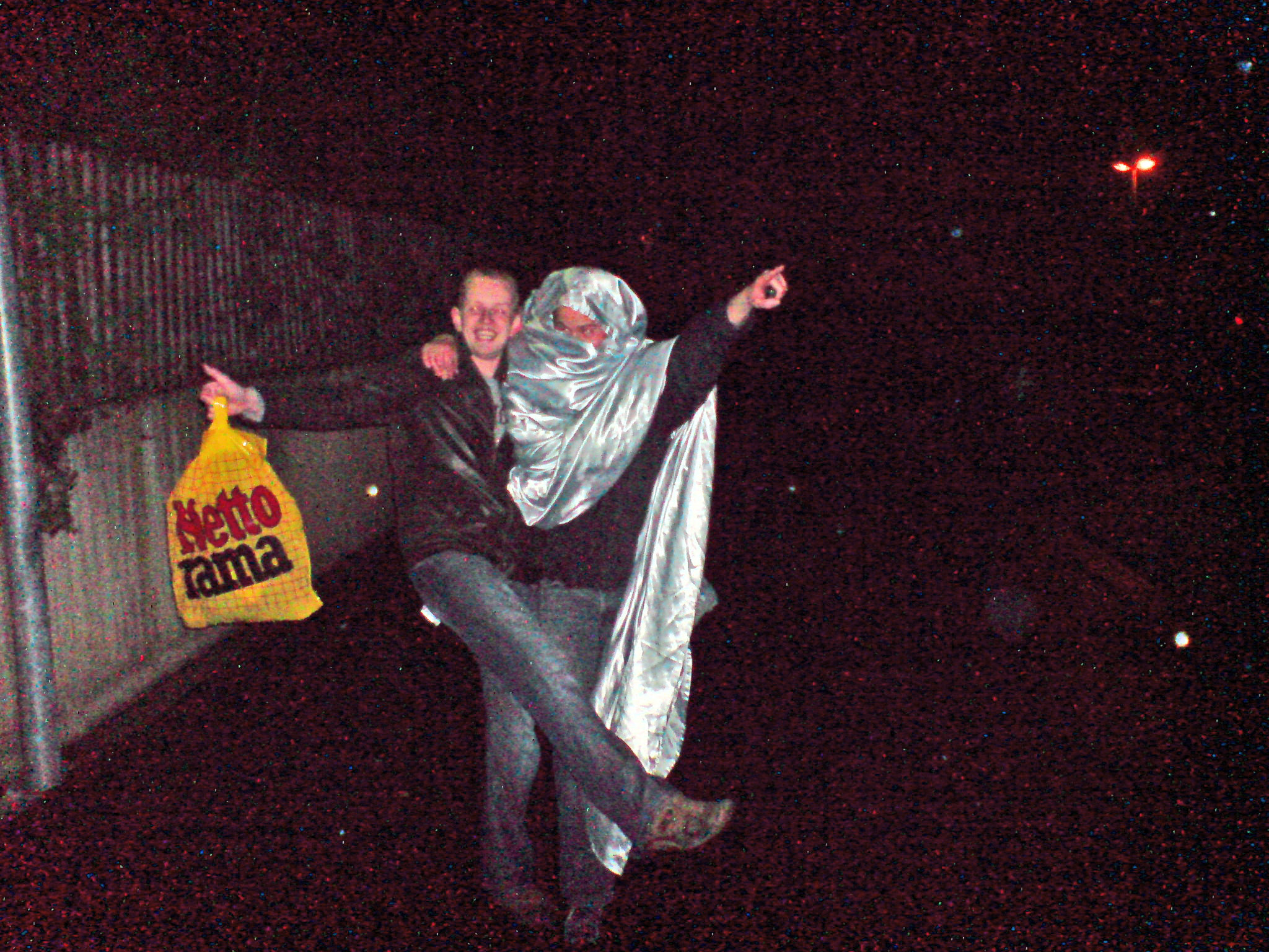 casper t spookje en vwk met &quot;polish suitcase&quot;
