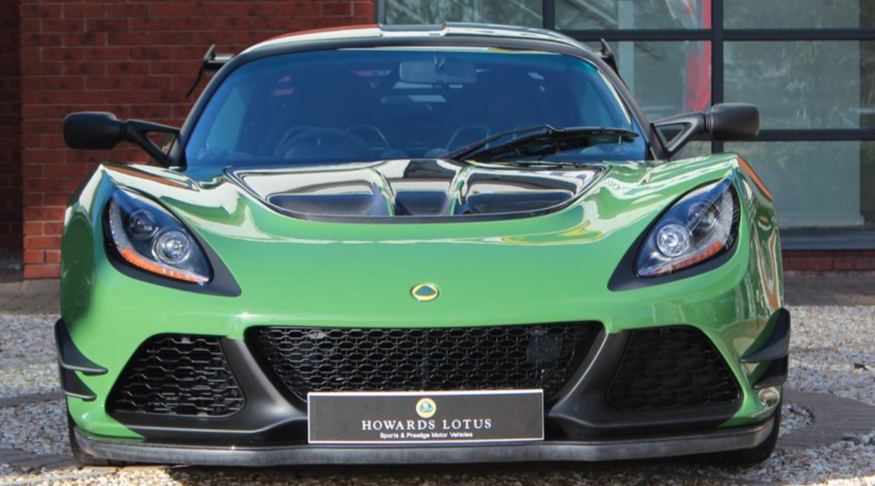 Exige Olive green