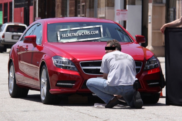 Mercedes-CLS-007_10525174411.jpg