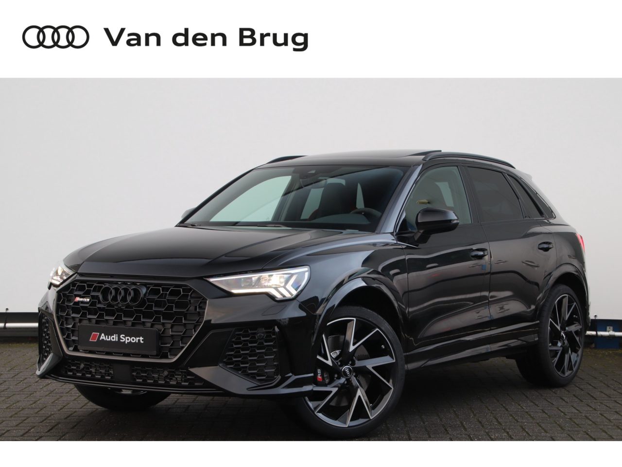 audi-rsq3-2-5-295-kw-400pk-fsi-hatchback-s-tronic-quattro-euro-14-030-voordeel-matrix-led-rs-desi.jpg