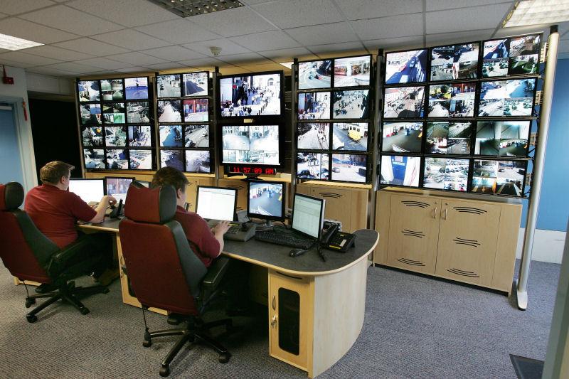 Monitor_wall_(o)_large.jpg