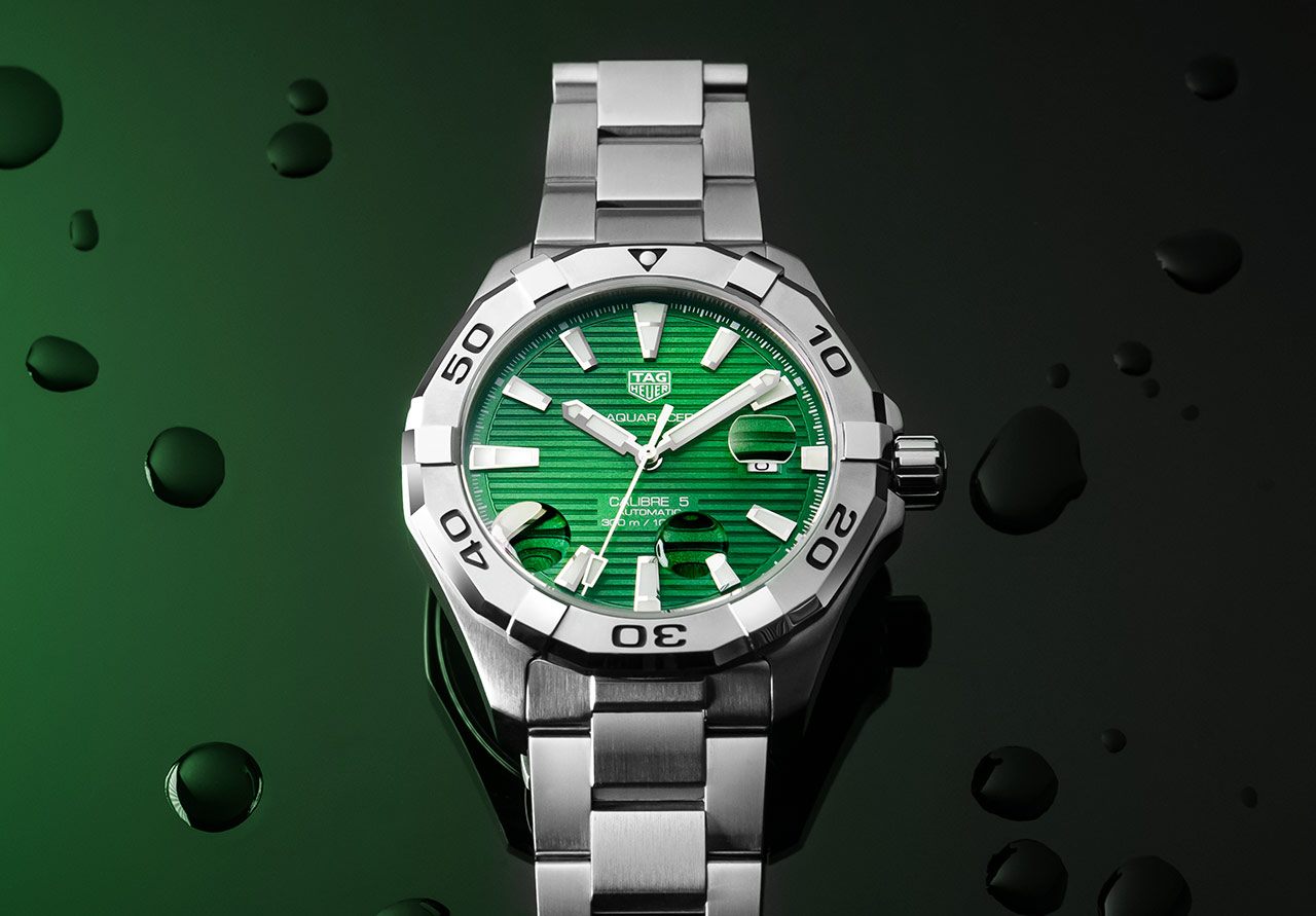 TAGHeuer-Aquaracer-300M-Men-Green-WAY2015.BA0927_004.jpg