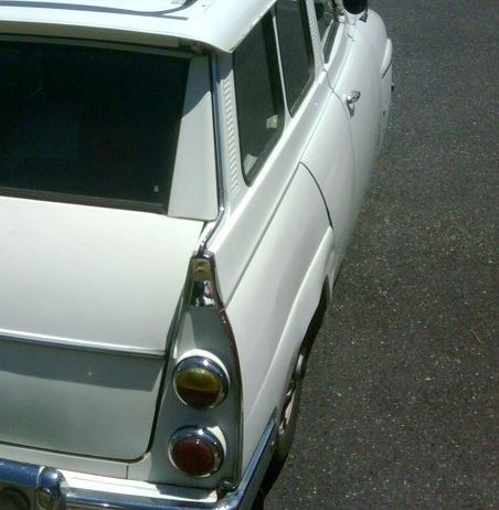 Auto 1.JPG