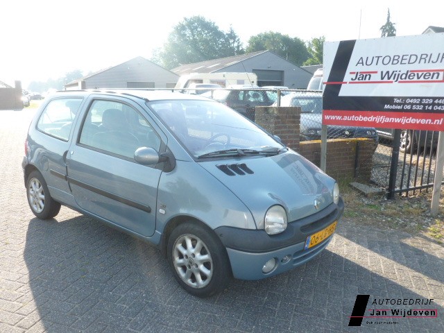 Renault-TWINGO-TWINGO-1-2-16V-initiale-1.jpg