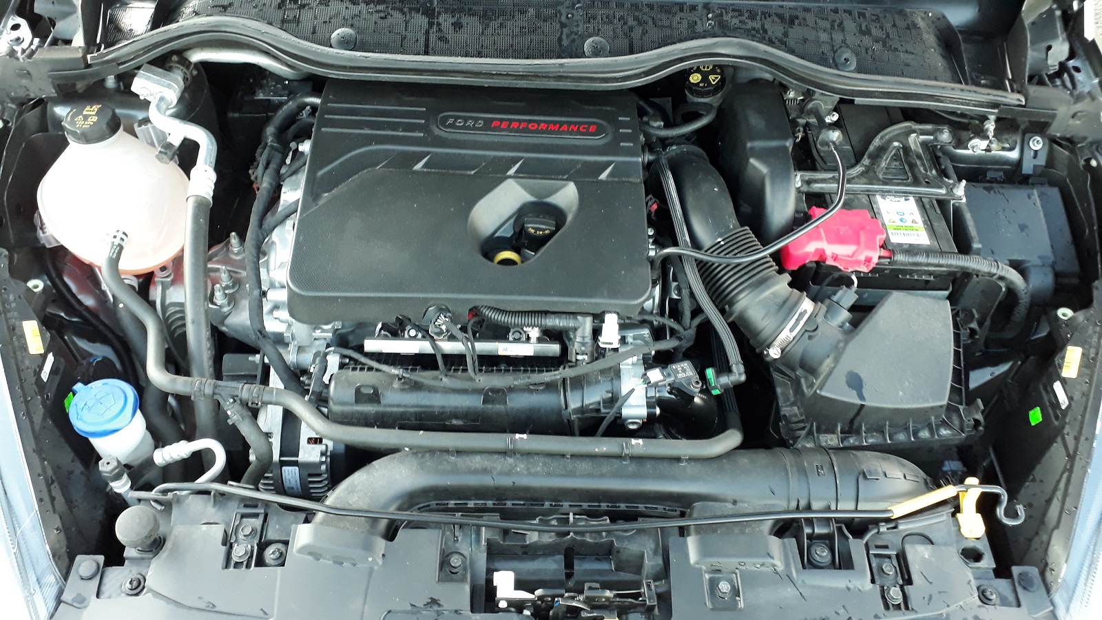 Fiesta_motor.jpg