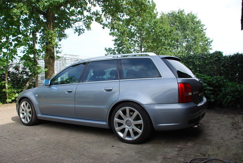 rs4_linksachter.jpg