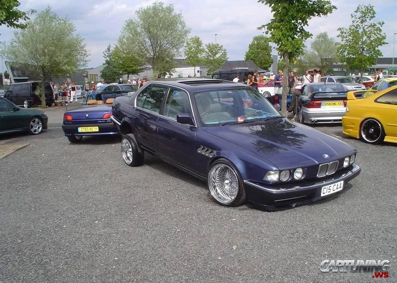 1220802277_584-bmw-7-series-low-rider.jpg