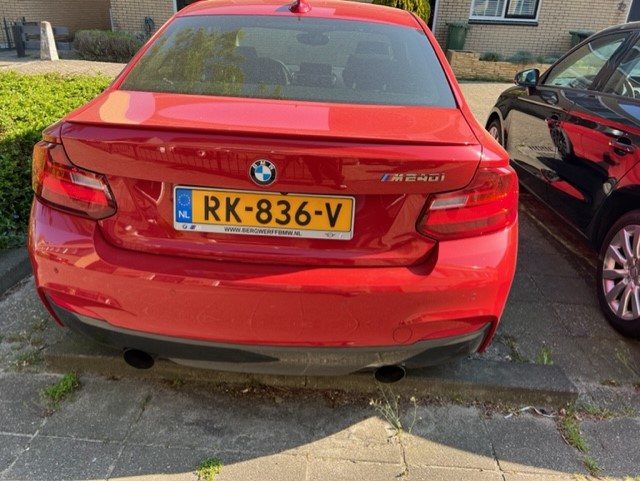 bmw3.jpg