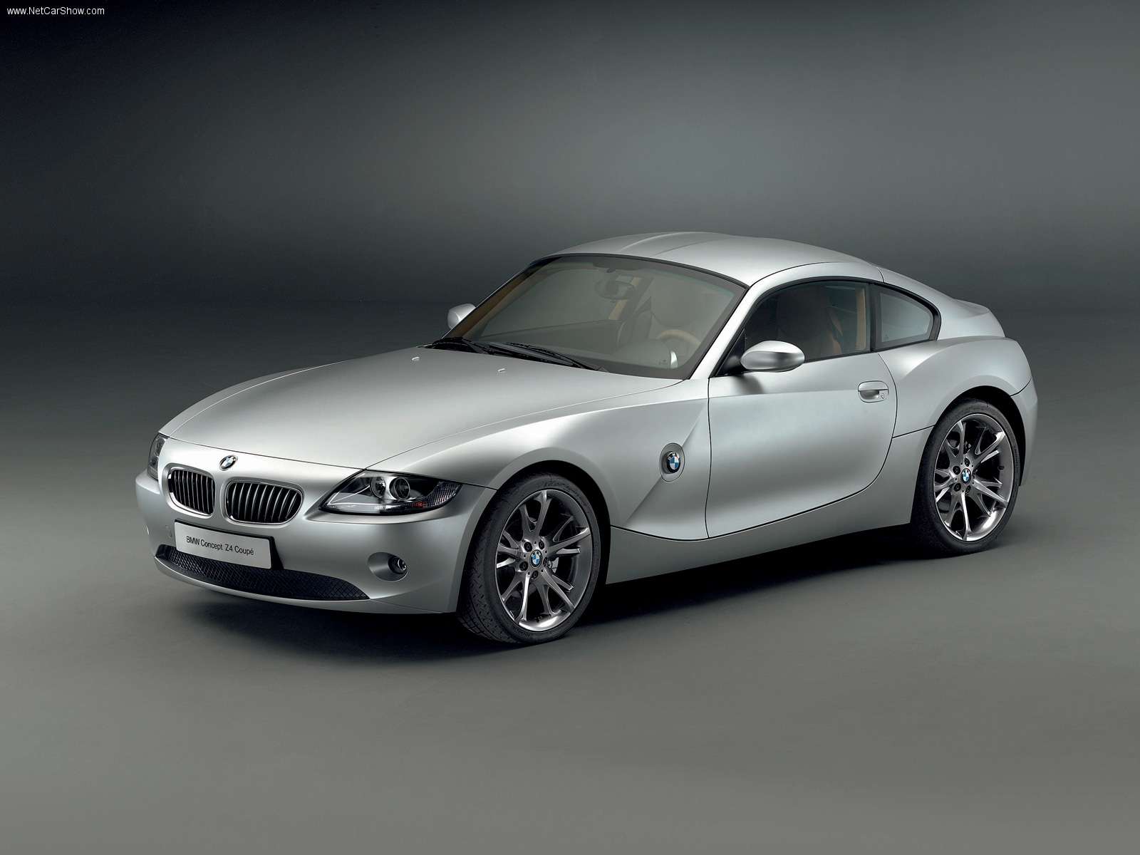 BMW-Z4_Coupe_Concept_2005_1600x1200_wallpaper_03.jpg