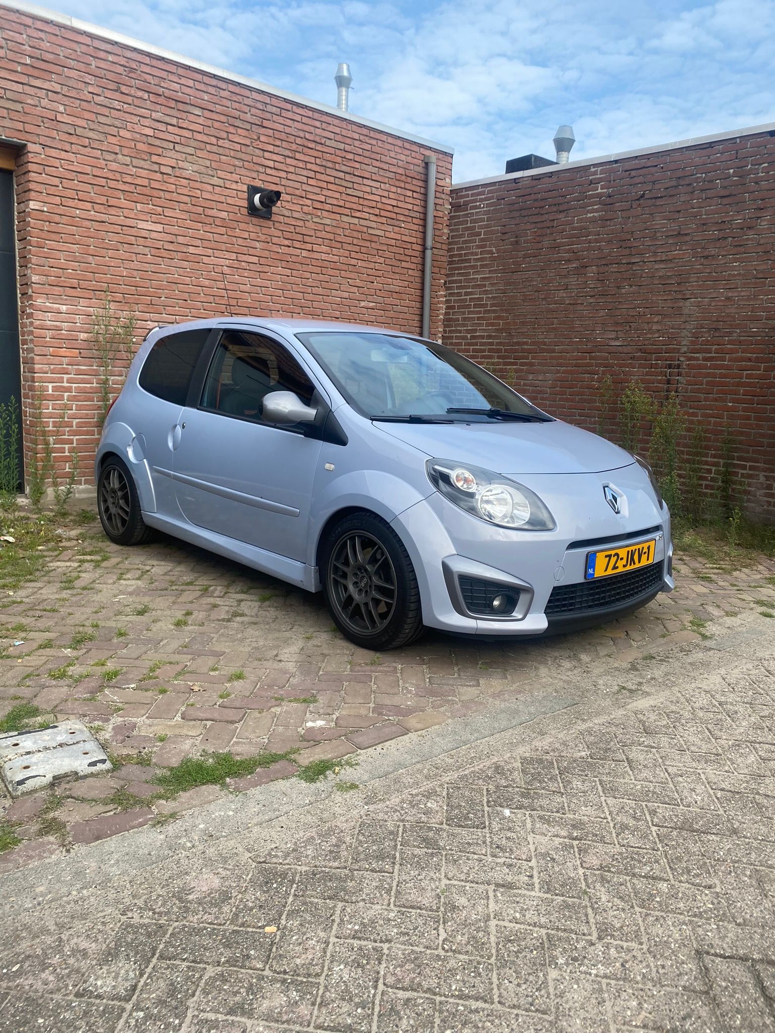 Twingo RS (2).jpeg