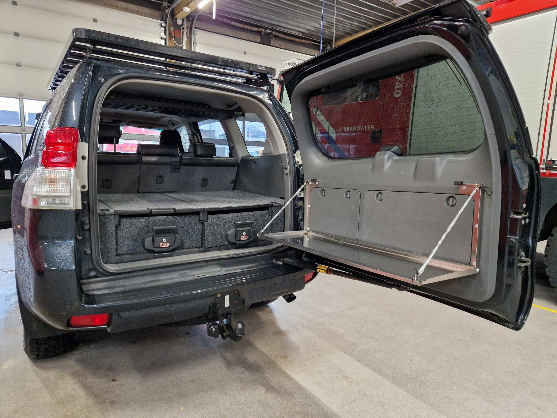 Landcruiser_1.jpg