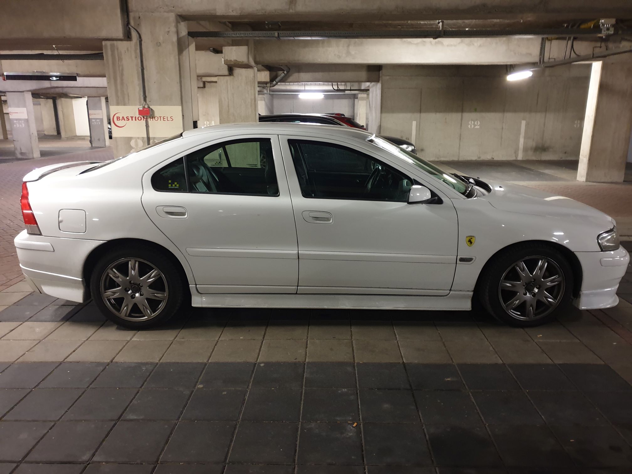 S60 T5 2003