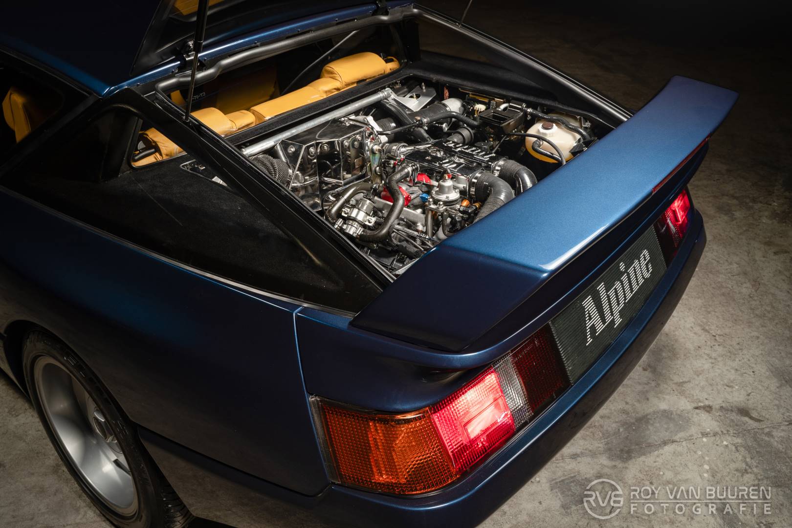 Alpine GT Turbo Art (4) RvB (Groot).jpg