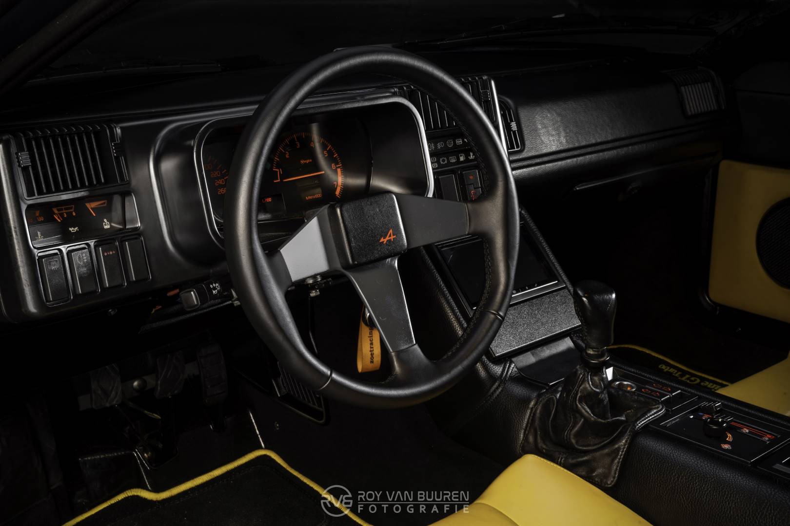 Alpine GT Turbo Art (7) RvB (Groot).jpg