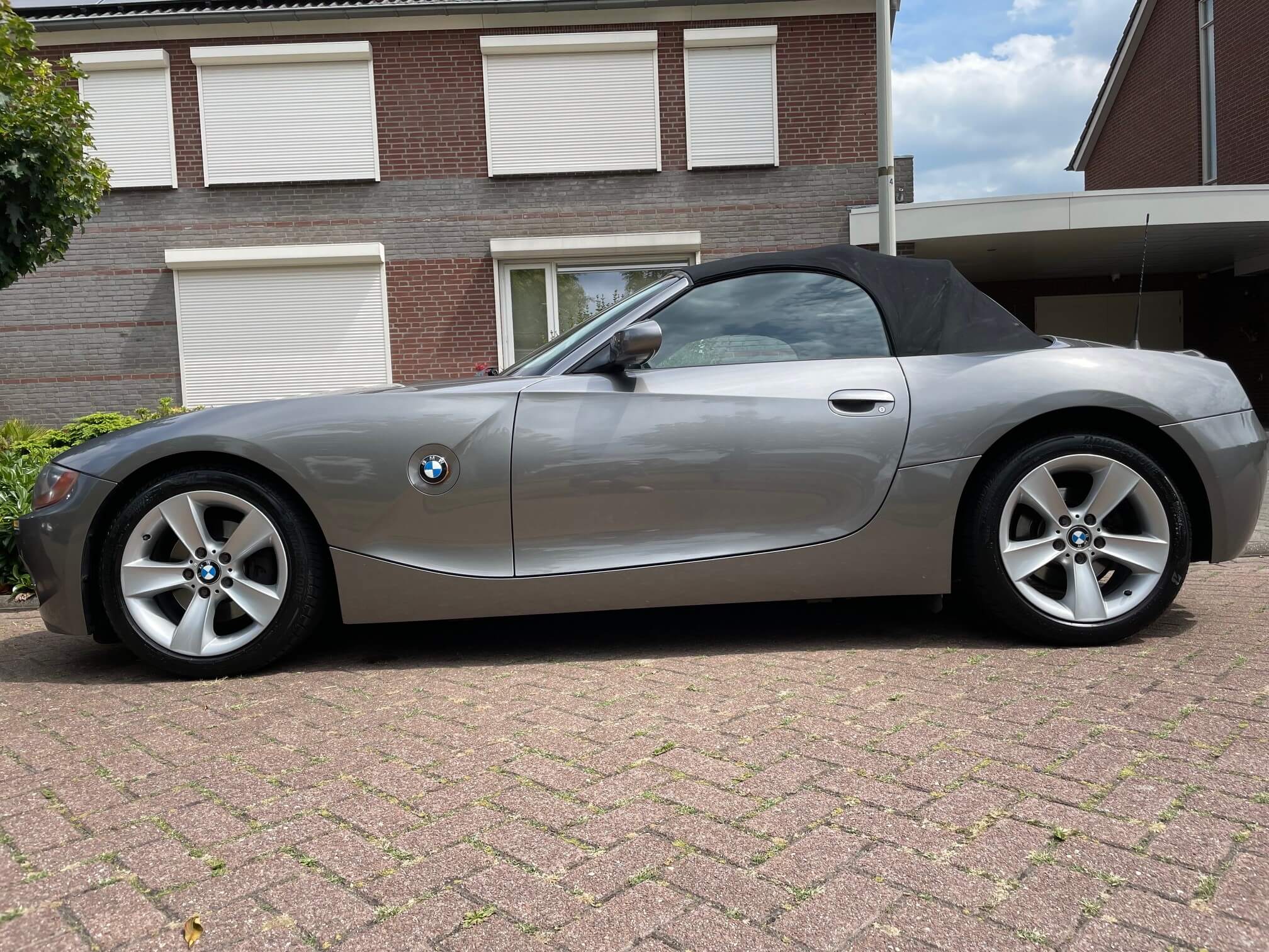 z4 4.jpg