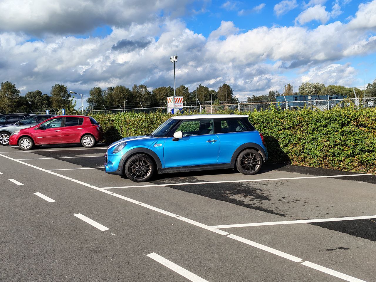 Mini