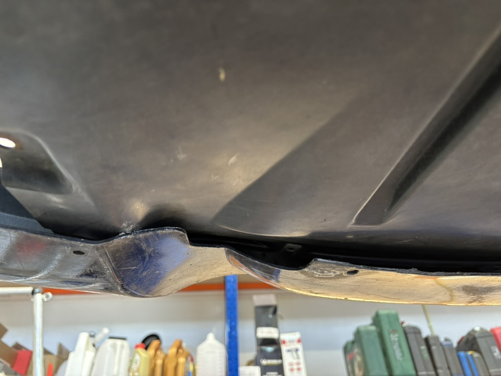bumper_B1EE690D-F1F6-4F5A-970D-D684B80B31B0_1_105_c.jpeg