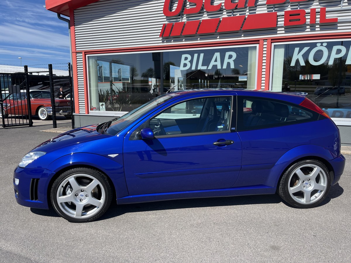 2003-ford-focus-681cd28d712dc.jpg
