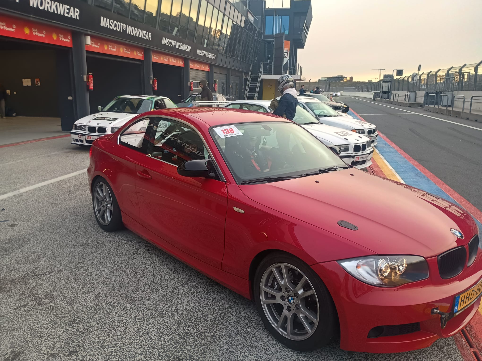 28_trackday.jpg