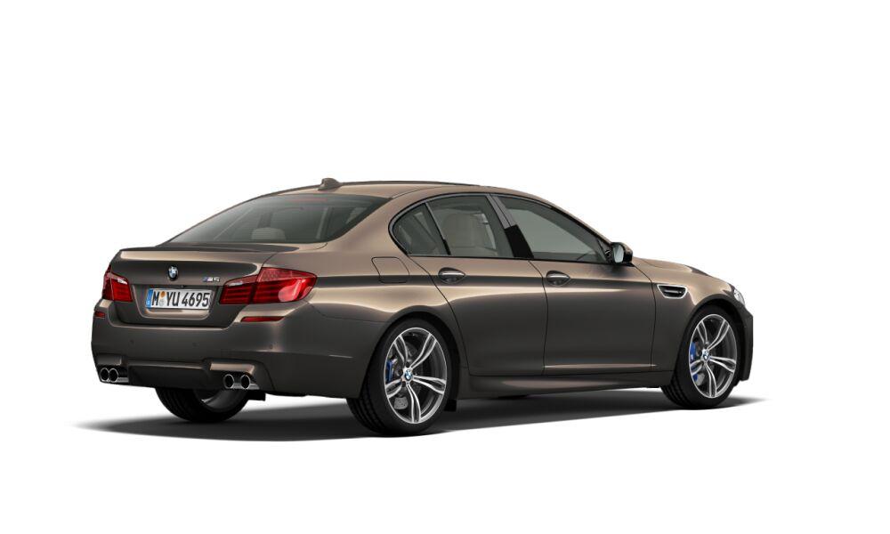 M5 Sedan3.JPG