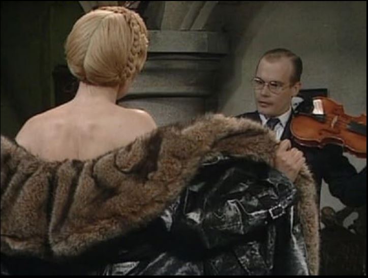 Helga Geerhart.JPG
