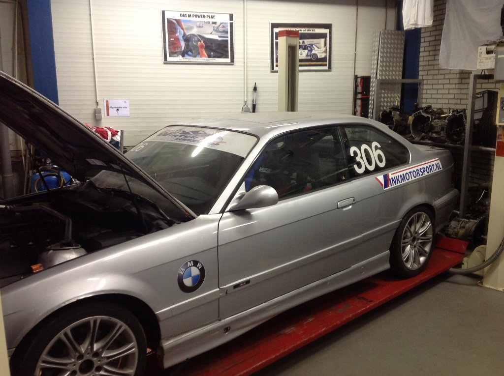 BMW E30 forum kakke 031.JPG