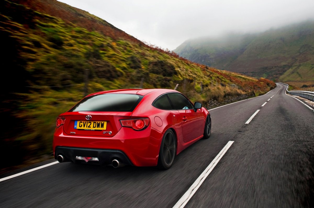 gt86-sportbrake-rear.jpg