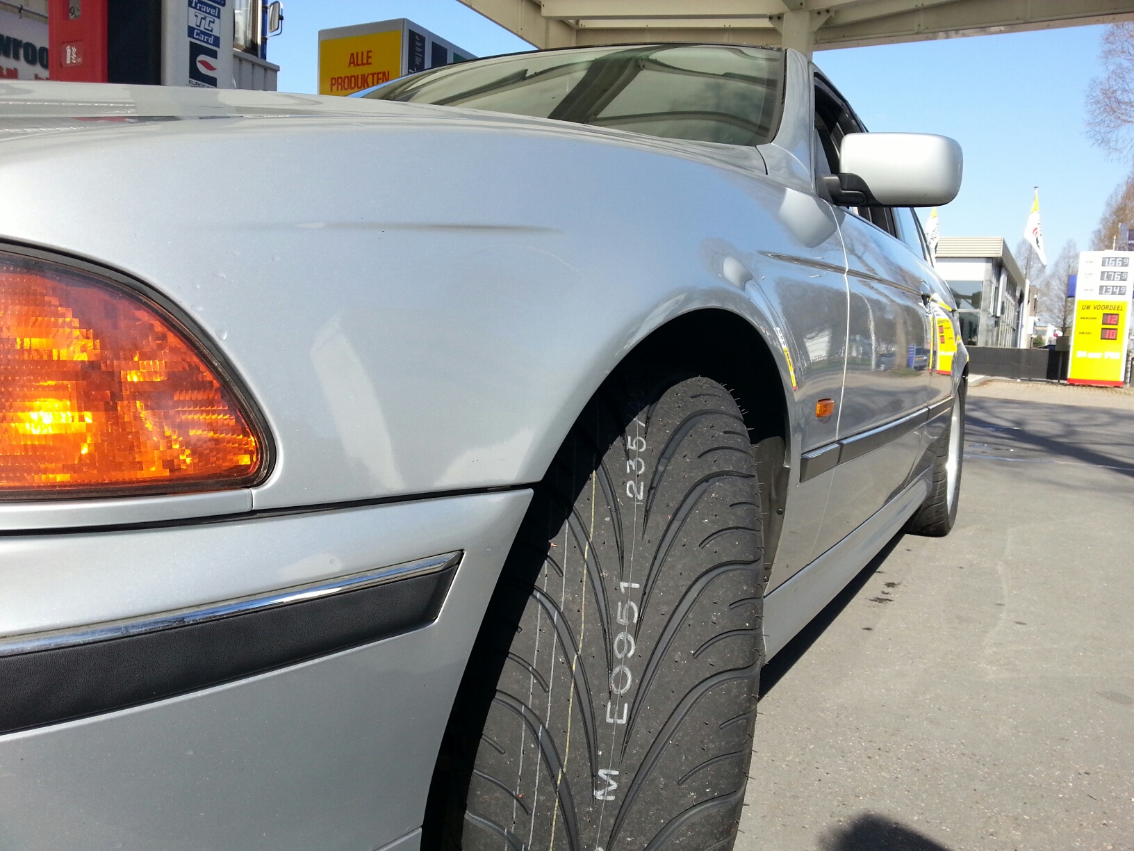 NewTires1.jpg