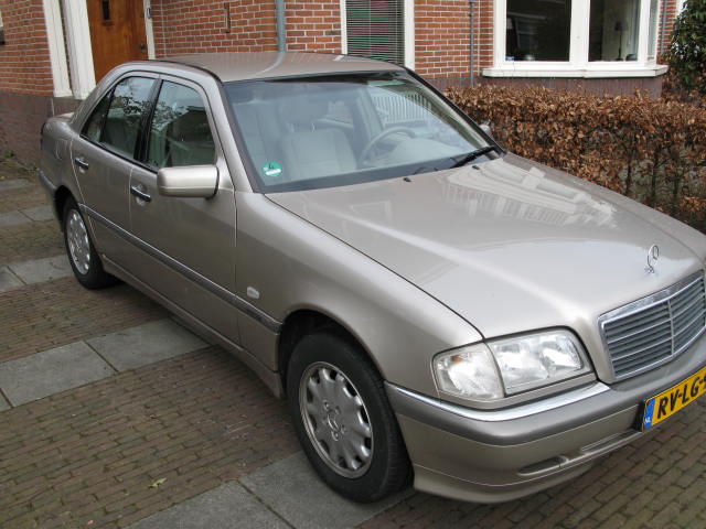 benz1.JPG
