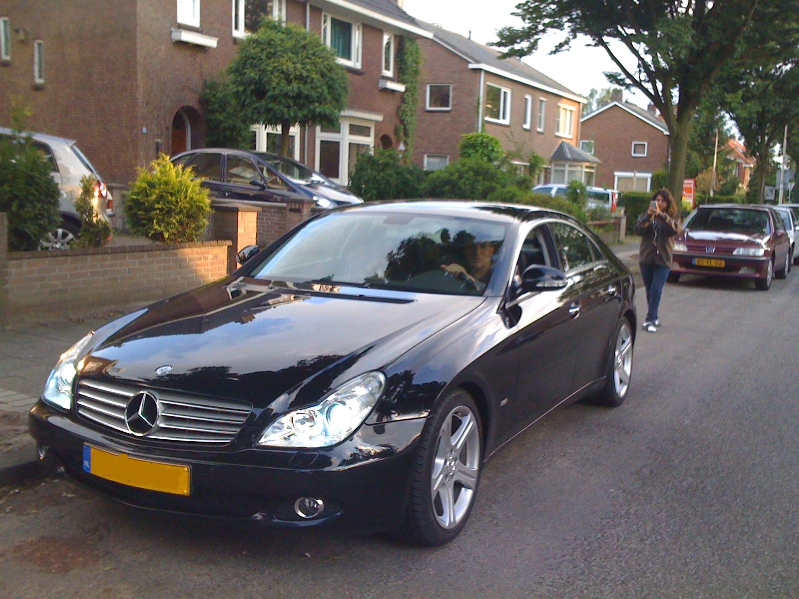 iphone ahmet1 1721.jpg
