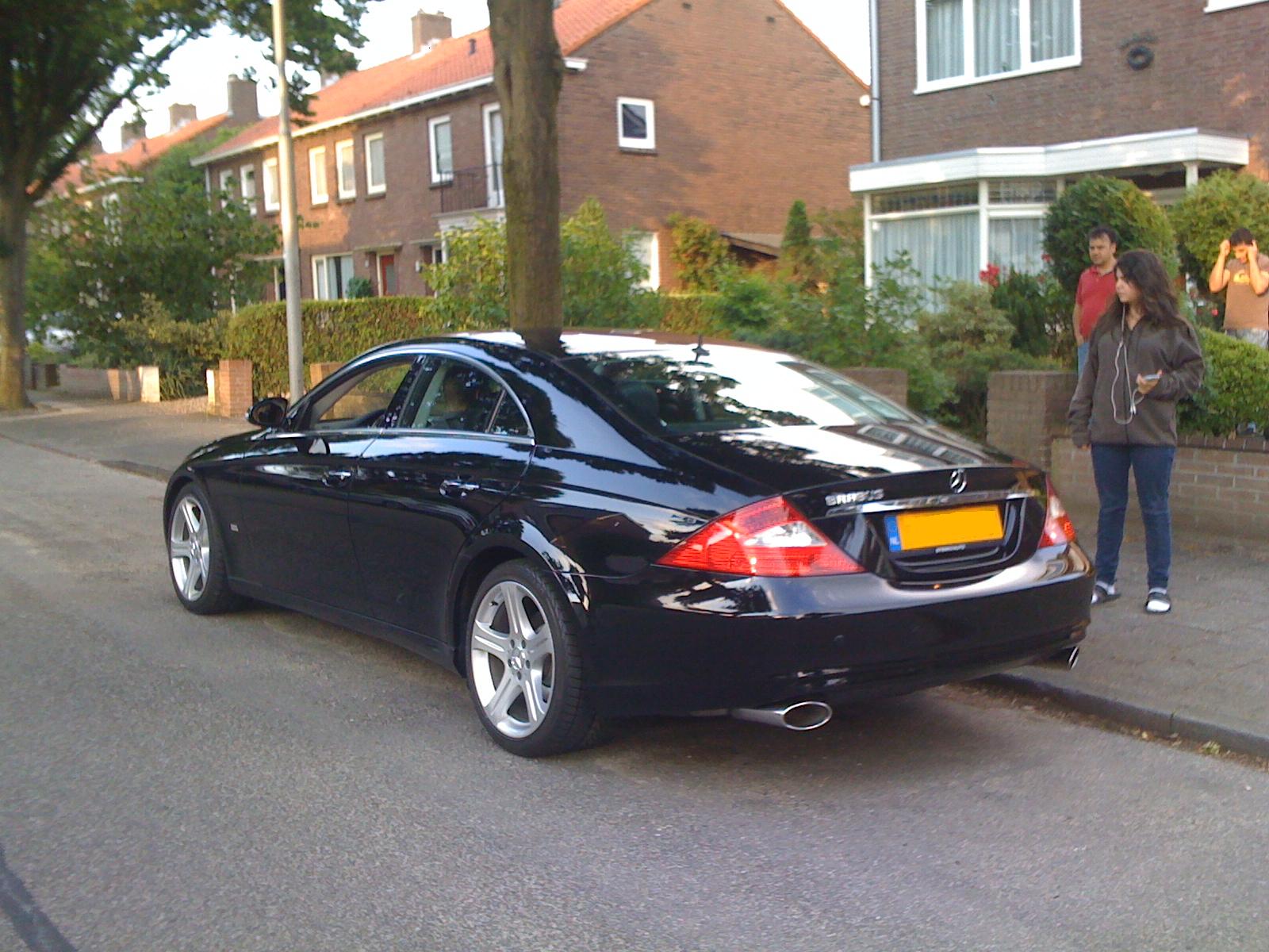iphone ahmet1 1731.jpg