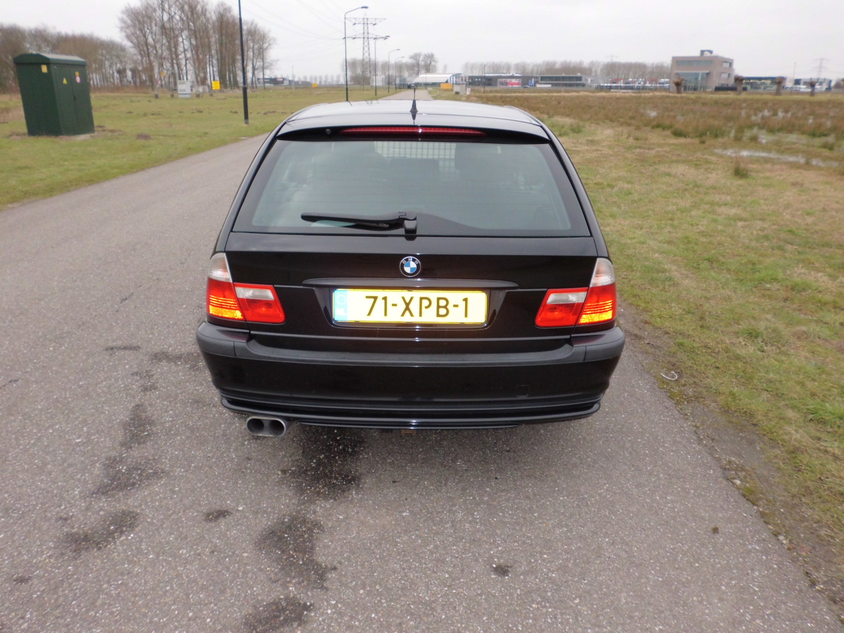 328i 010.JPG