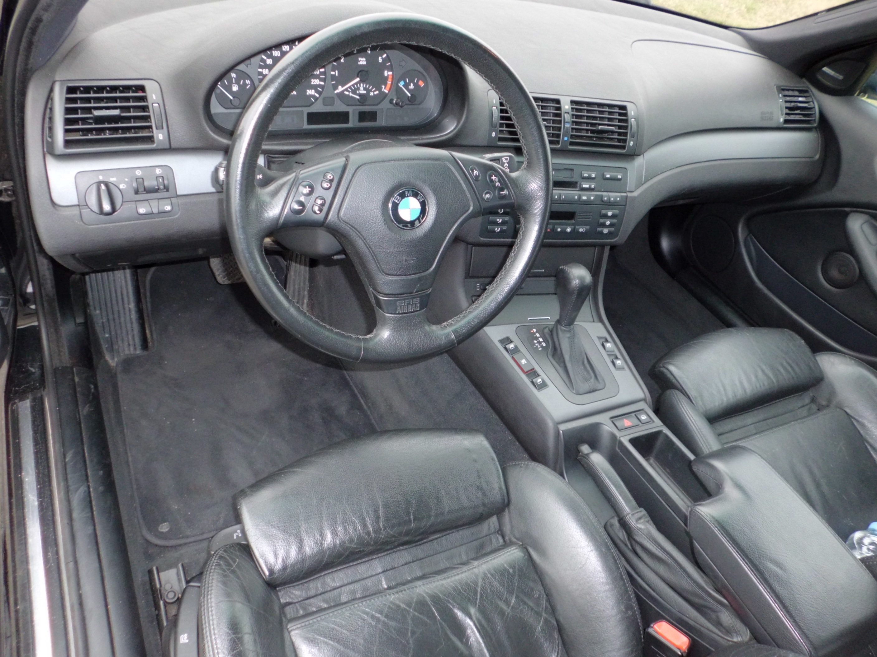 328i 001.JPG