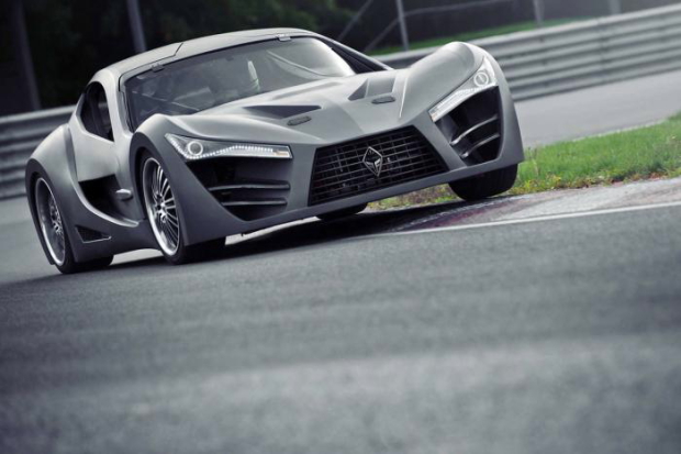 Felino-cB7-2015-2.jpg