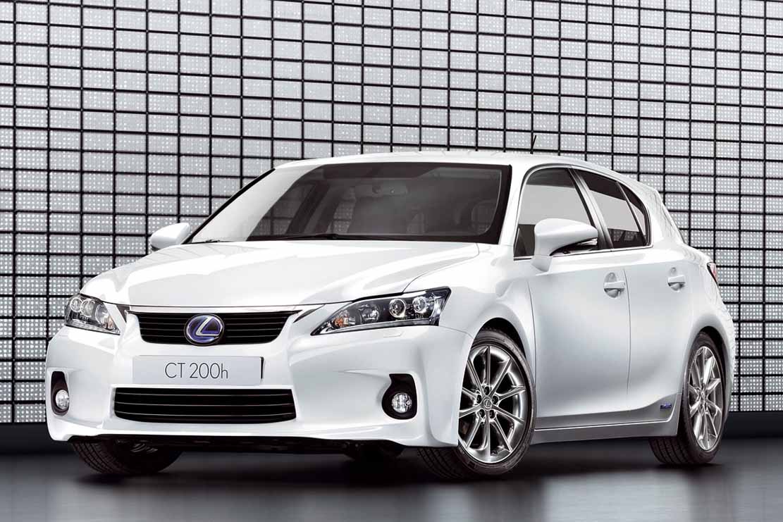 Lexus_CT_200hvoorkant.jpg