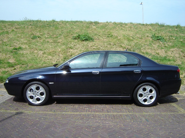 alfa1661[1].jpg